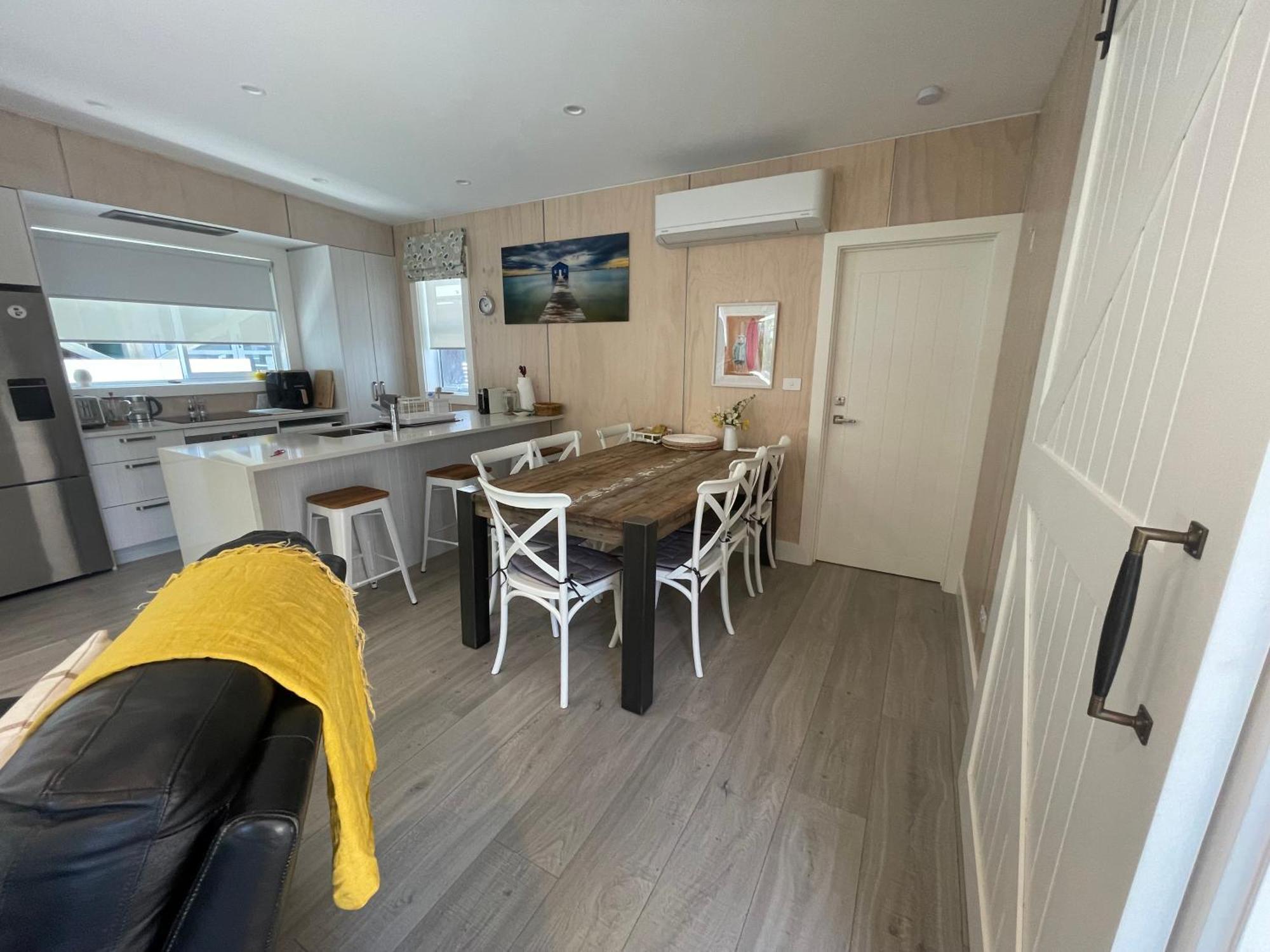 Downtown Mount Cottage Mount Maunganui Exterior photo